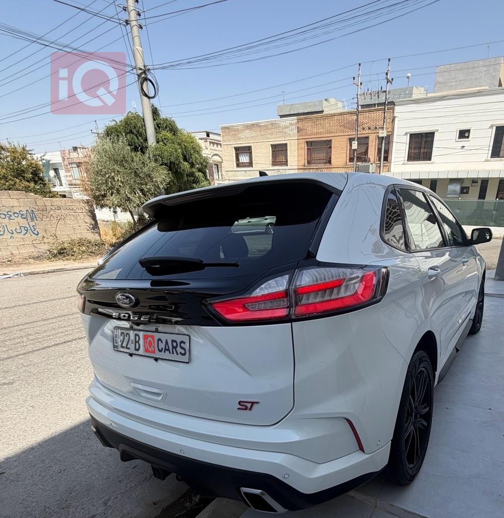 فورد ادج